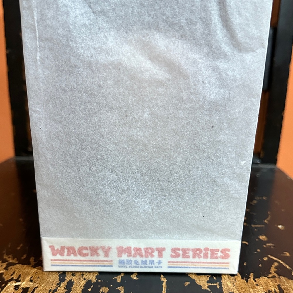 Wacky Mart Series Collectible Box Pop Mart!!